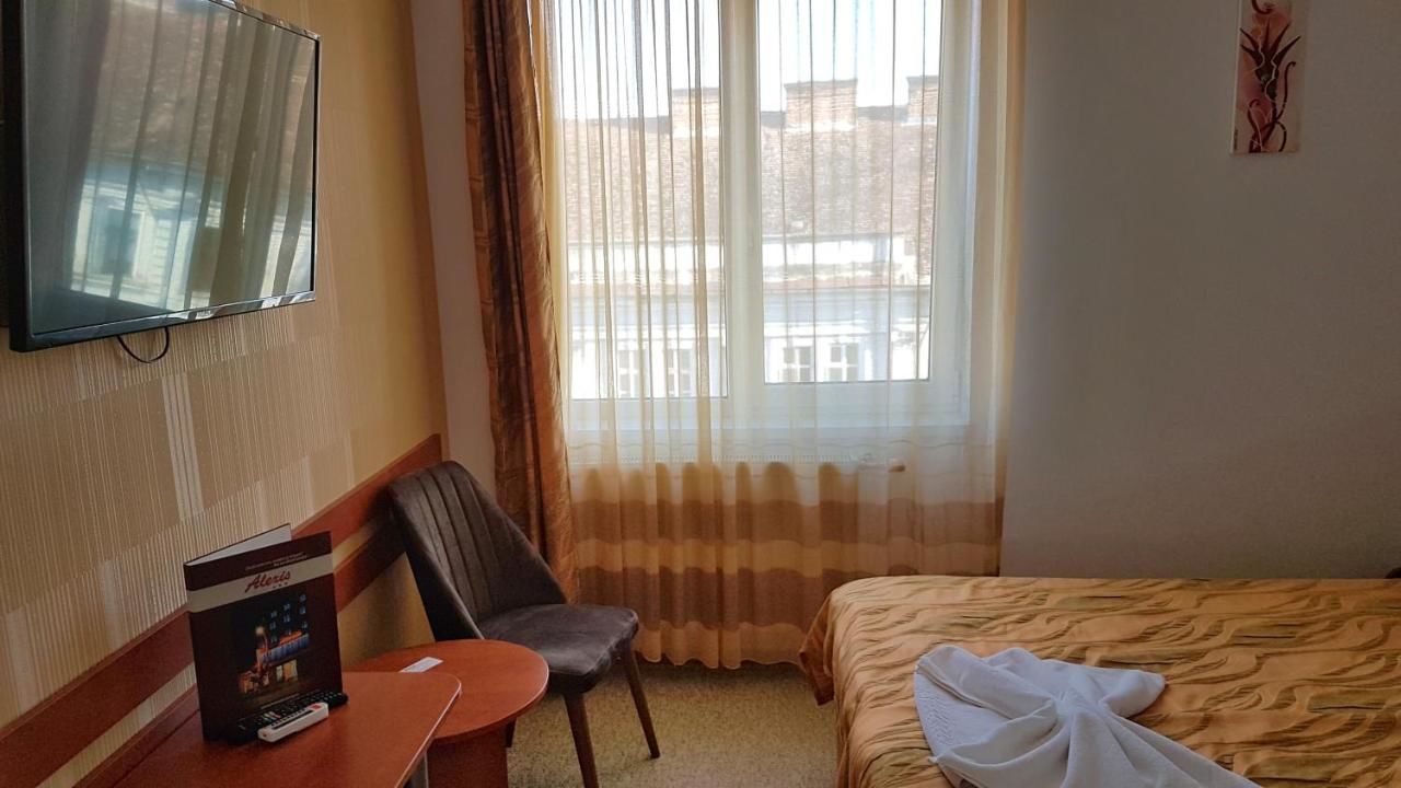 Отель Hotel Alexis Клуж-Напока